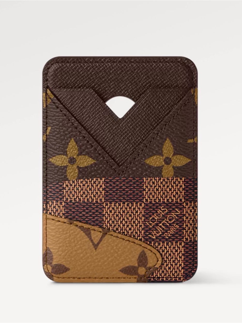 DISCONTINUED Louis Vuitton Magnetic Card Holder M26016